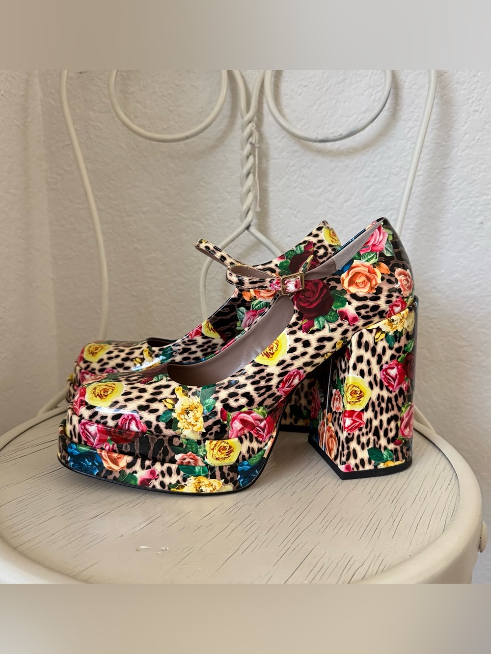 Betsey Johnson Size 8.5 Blondie Mary Jane Floral Leopard Platform Pumps Pinup - Picture 3 of 8